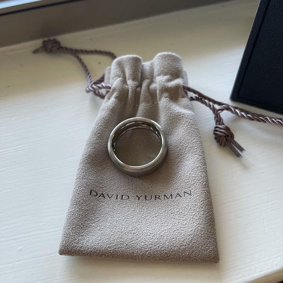 Titanium wedding band - Picture 3 of 9